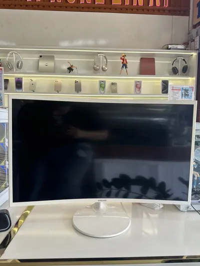 Màn Hình Samsung 32 Inch Cong - LC32F395FWEXXF - 60Hz