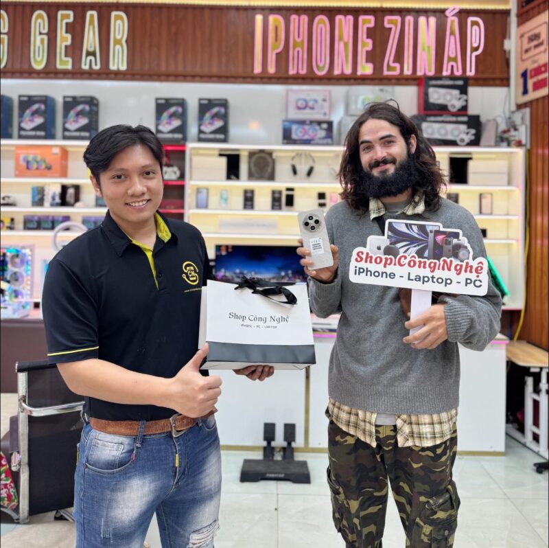 mua hàng tại shop công nghệ